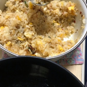 簡単！炊飯器でカニカマチャーハン